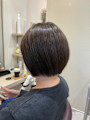伸ばしかけも可愛いミニボブ