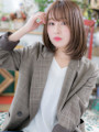 マロンベージュ小顔ミディアムボブレイヤー　ミディアムレイヤー