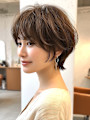 ショート 小顔 前髪カット ココアベージュ 白髪ぼかし