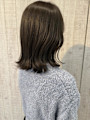 外ハネミディアムヘア