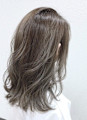 グレーブラウン/ハイレイヤーカット/ハイレイヤーウルフ