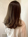 ベージュカラー 髪質改善 韓国風ヘア 艶髪 20代 レイヤー