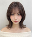 韓国風くびれミディアム外ハネウルフ×ショコラブラウン小顔ボブ