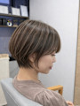 明るめ白髪ぼかしショート