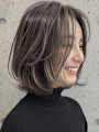おしゃれな大人のインナーカラー×ナチュラルボブ
