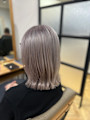 ラベンダーうすベージュ