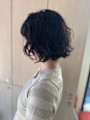 くしゃっとした質感が可愛いニュアンスボブ