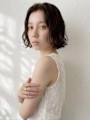顔周りレイヤー 顔周りカット 20代 ショートボブ パーマ