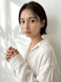 外ハネボブ 20代 顔周りカット 切りっぱなしボブ レイヤー
