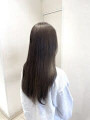 オリーブグレージュ