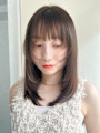 小顔見え×やわらか透明感の大人レイヤーセミロング