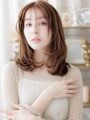 大人可愛いブリーチなしミルクティーベージュくびれレイヤー