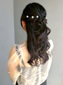 ハーフアップ ヘアアレンジ 結婚式ヘアセット ゆる巻きロング