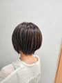 朝まとまらない髪に骨格に合わせた大人ショートでツヤとおさまり