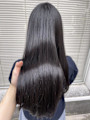 黒髪ツヤロング　縮毛　ナチュラルストレート