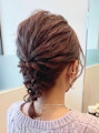 ゆるふわ編みおろしヘアアレンジ