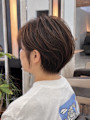 美シルエットが叶う大人の丸みショート