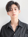 黒髪コンマヘア刈り上げセンターパートp3　韓国風コンマヘア