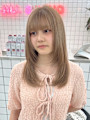 名古屋美容室　ハイトーンミルクティーベージュ/レイヤーカット