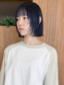 ブルーブラック切りっぱなしボブ