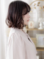 暗髪ローライトカラーブリーチなしゆるふわくびれレイヤー