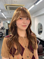 ハッシュカット×オリーブベージュで大人可愛いヘア