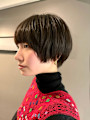 【まどか】前髪ありショート