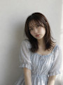 フェミニン　外ハネスタイル