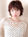 ミルクブラウンブリーチなしクラゲヘアハッシュウルフ30代