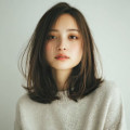 大人ナチュラルな外ハネミディ