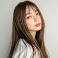透明感ブラウンの韓国風レイヤーロング