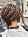 大人女性に◎首筋綺麗に魅せるハンサムショートボブ