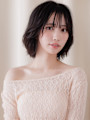 黒髪シースルーバングハッシュカットひし形レイヤーボブ20代