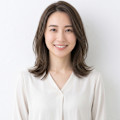 【30代】小顔センターパート/ひし形レイヤーミディ