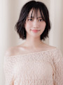 黒髪シースルーバングハッシュカットひし形レイヤーボブ20代