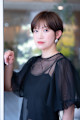小顔透け感ショート