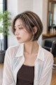 白髪ぼかし×大人女性の上品ショートボブ