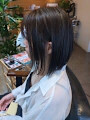 白髪ぼかしハイライト/前下がりボブ