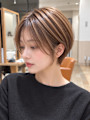 ハイライト入り　美シルエット襟足スッキリ大人ショート