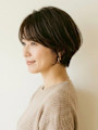 大人可愛い丸みショートボブ×艶カラー