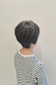大人女性ショートカットスタイル