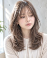 ふんわり動く秋の小顔ハッシュカットとろみロング30代40代