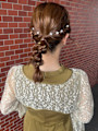 ヘアアレンジ 結婚式 編みおろし お呼ばれヘア 三つ編み
