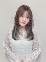 牧野 佑菜(マキノ ユナ)