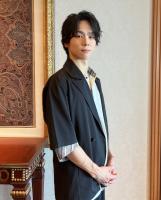 高尾　頼信(タカオ　ヨリノブ)