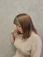 Hitomi(ヒトミ)