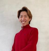 鄭　勇太(チョン　ヨンテ)