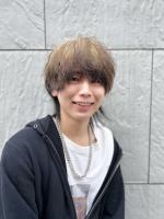 安成 弾(ヤスナリ ダン)