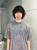 近松 賢也(チカマツ ケンヤ)