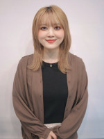 釜永 綾奈(カマナガ アヤナ)
